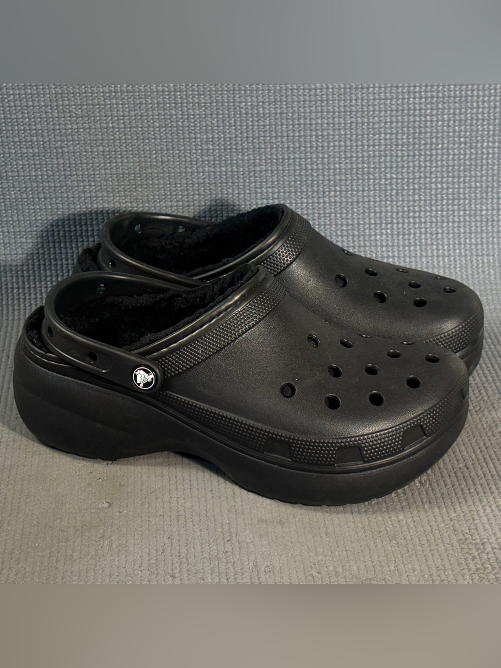 Crocs Women's Classic Platform Lined Slip On Clogs Black Size 10